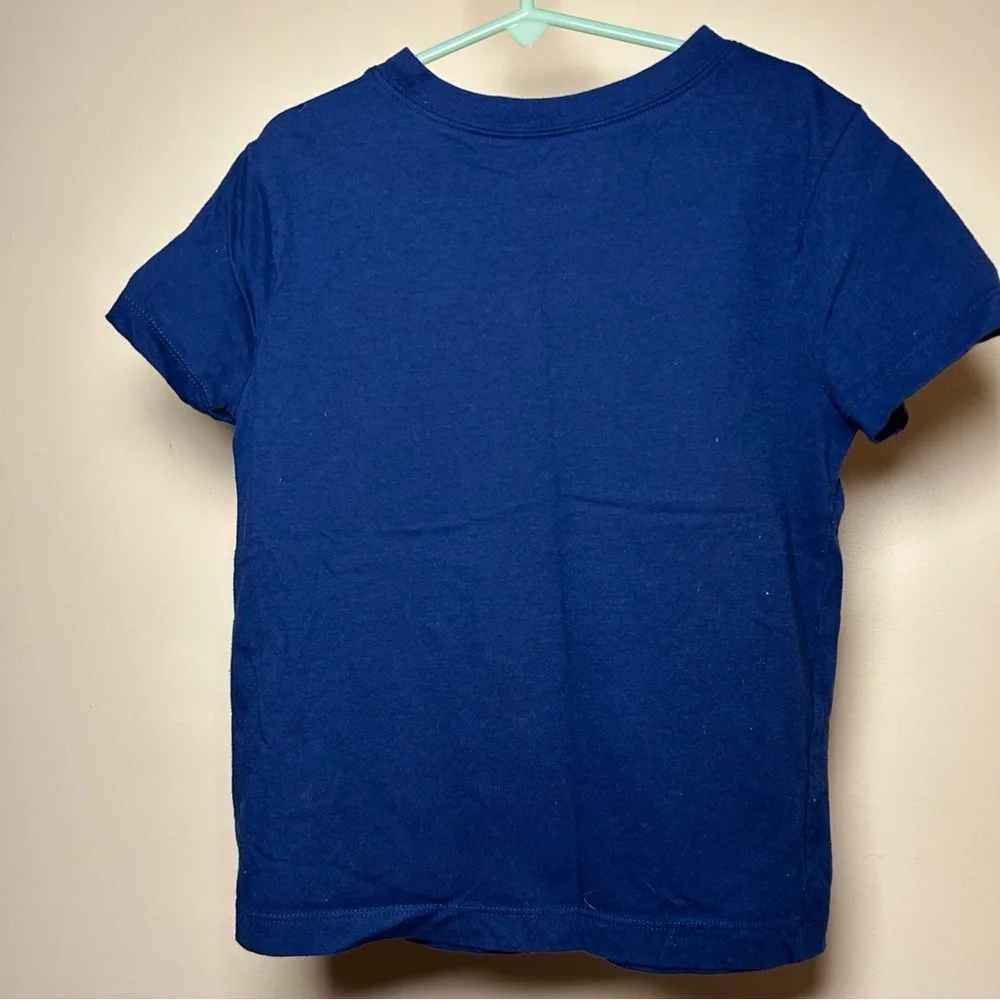 OshKosh Dinosaur Graphic Tee Boys Size 6/7 Navy Blue with Lightning Graphic